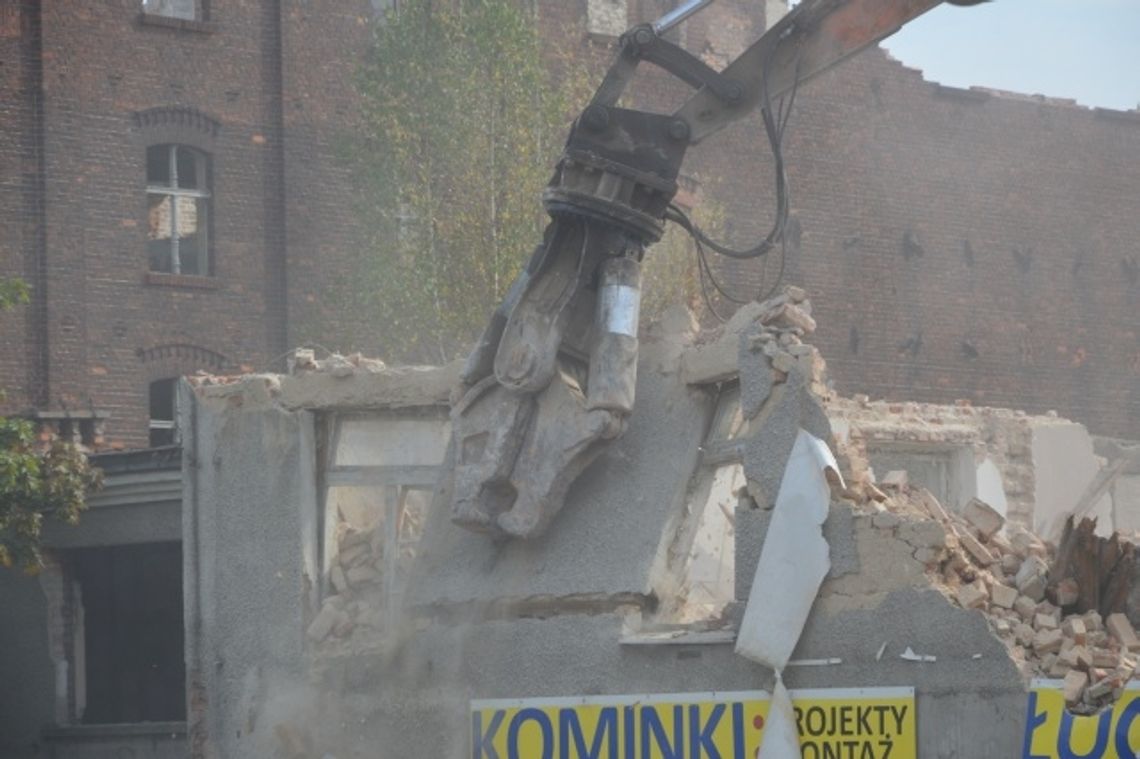 ZDJĘCIA: Burzą Młyny! Plany rozbiórkowe budynków doszły do skutku ZDJĘCIA: Burzą Młyny! Plany rozbiórkowe budynków doszły do skutku
