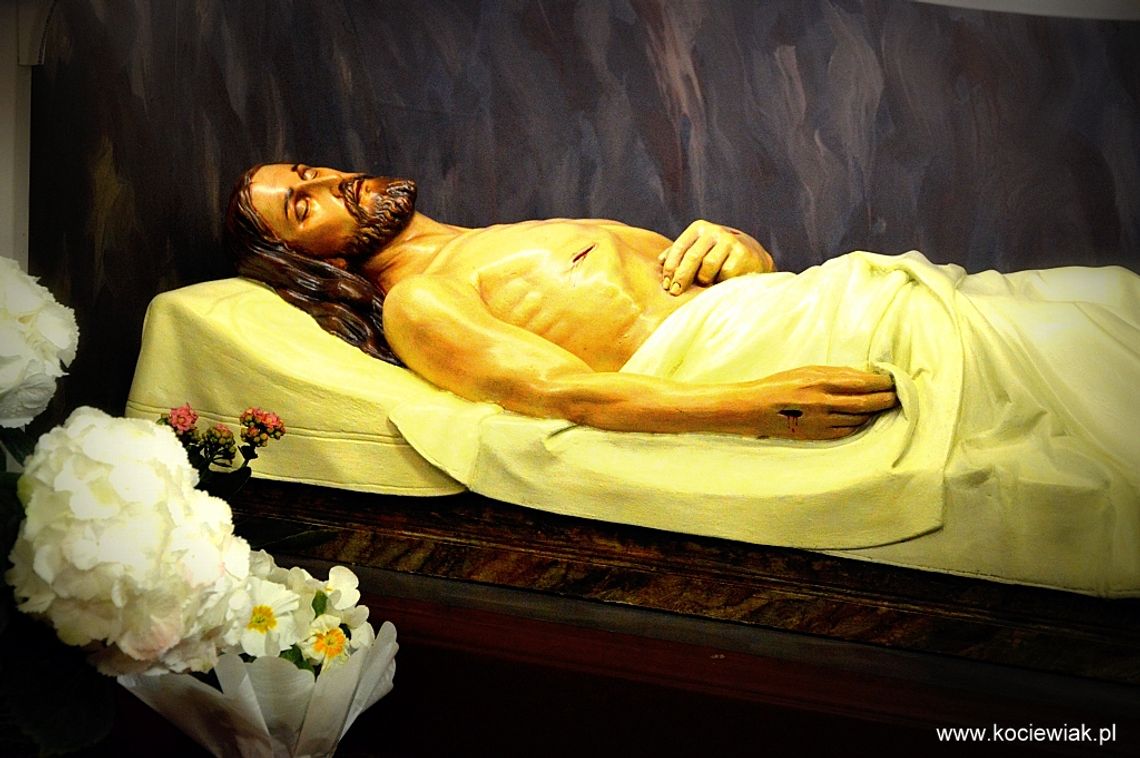 ZDJĘCIA: Groby Boże w powiecie starogardzkim. Zobaczcie, jak wyglądają!