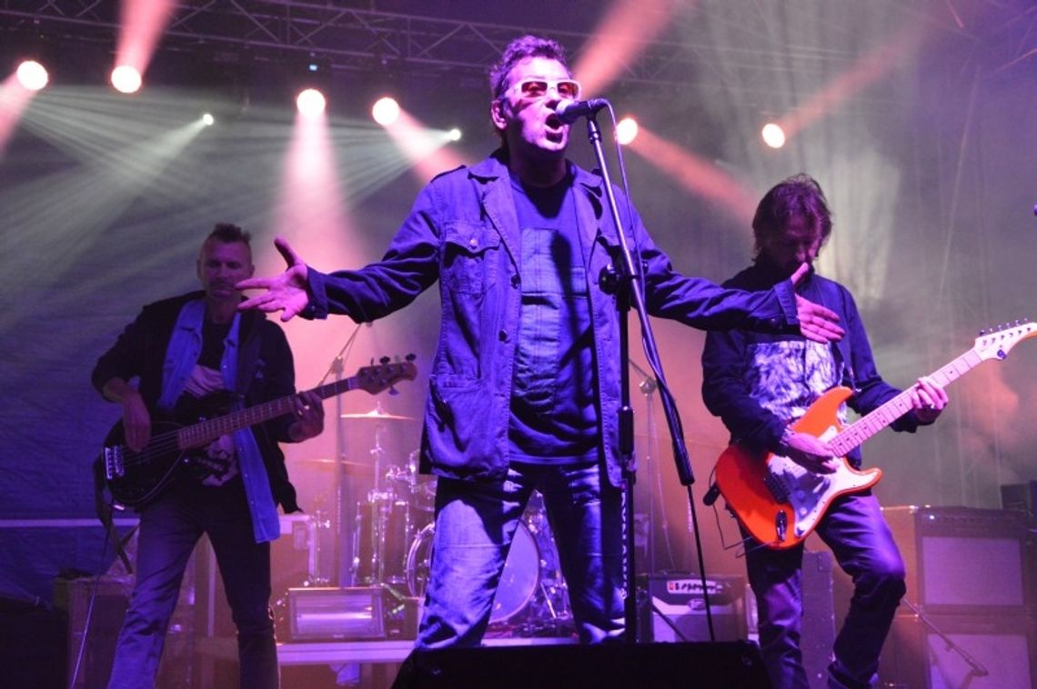 ZDJĘCIA: Koncert charytatywny "Serca Gwiazd" na Rynku ZDJĘCIA: Koncert charytatywny "Serca Gwiazd" na Rynku