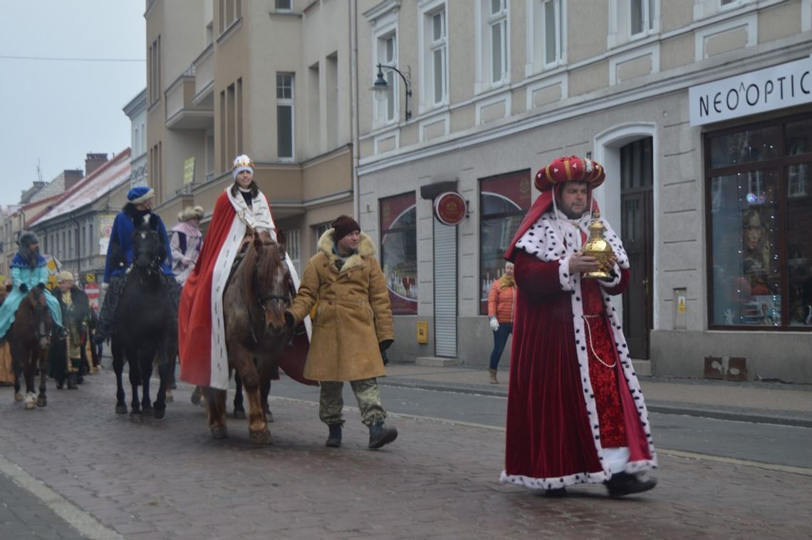 (ZDJĘCIA) Orszaki Trzech Króli - a w nich, mimo mrozu, setki tczewian! (ZDJĘCIA) Orszaki Trzech Króli - a w nich, mimo mrozu, setki tczewian!