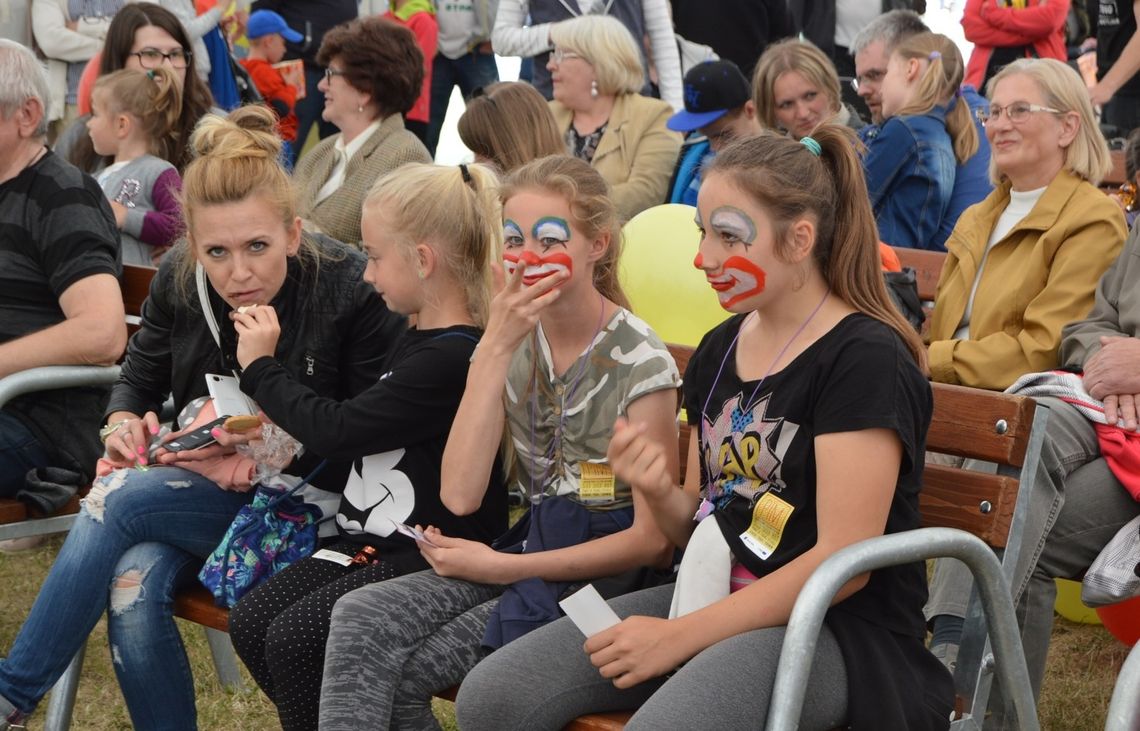 (ZDJĘCIA) Trwają Dni Ziemi Tczewskiej! Dziś koncert Lisowskiej