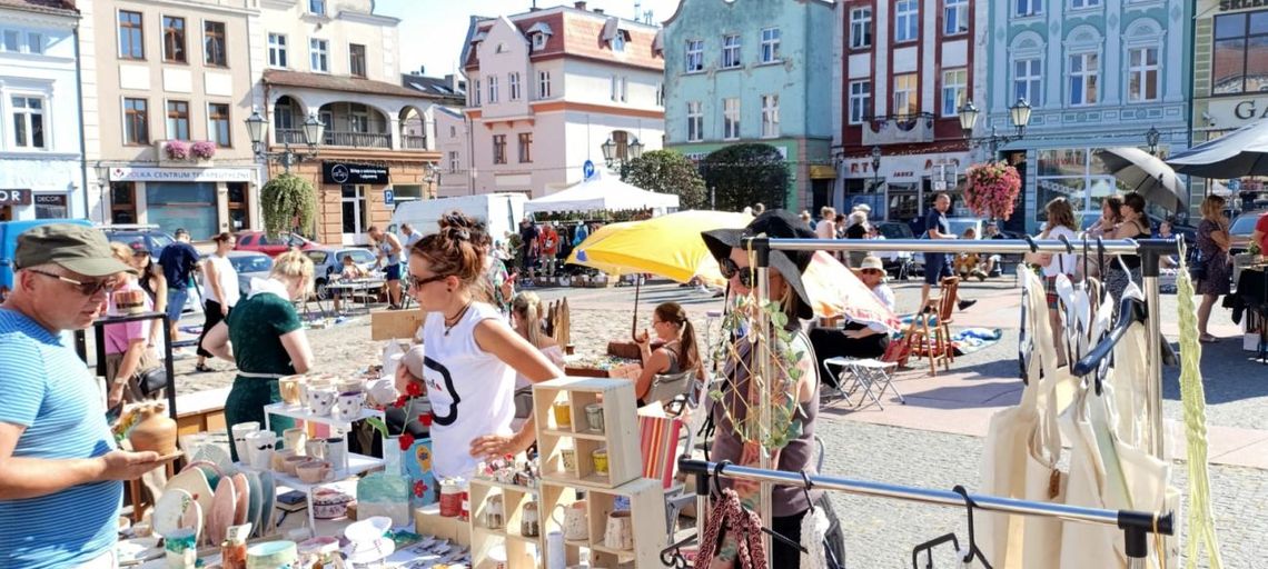 [ZDJĘCIA] Wrześniowe Targowisko – czyli popularny pchli targ za nami!