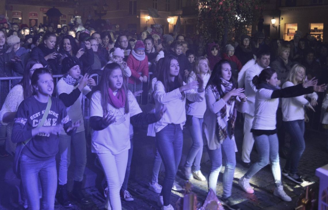 (ZDJĘCIA) Wszyscy Święci na balu! (cz.2)