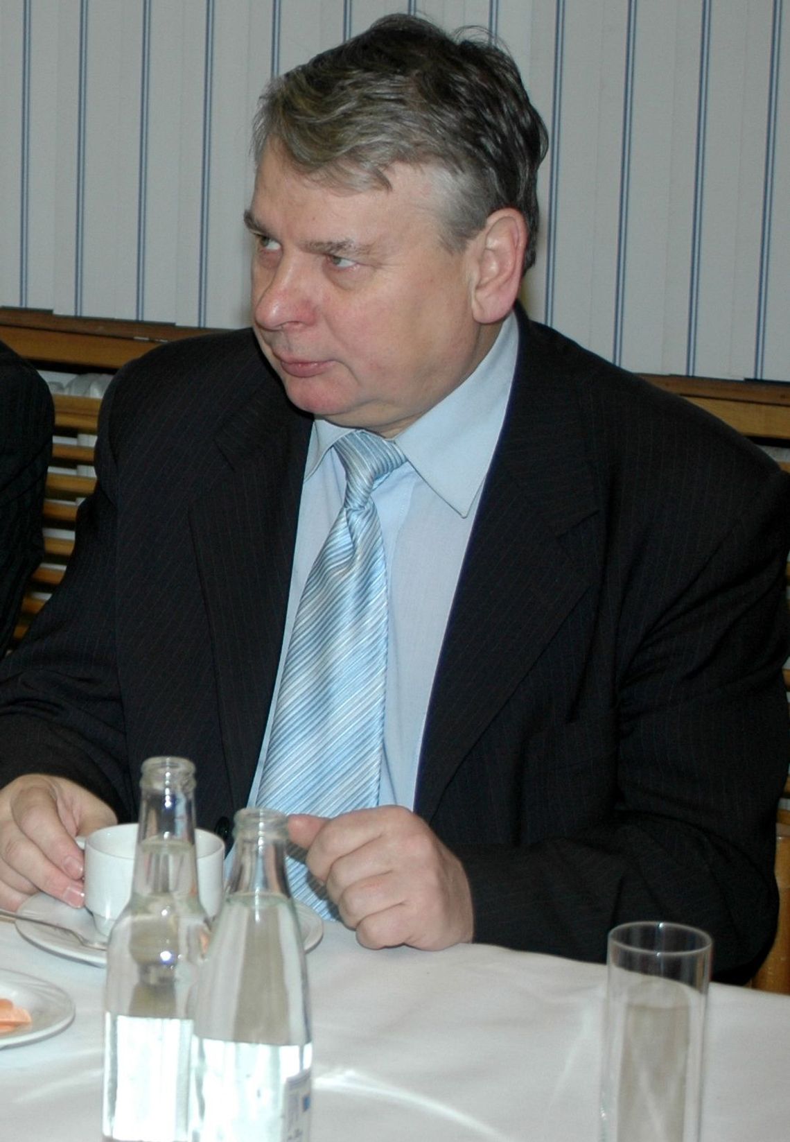 Zejdź z tej drogi Marszałku Borusewiczu...