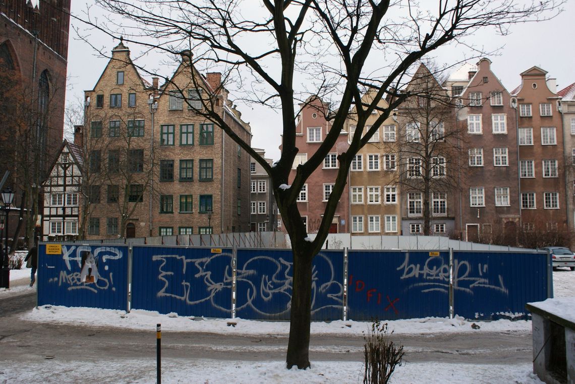 Zeszpecone „serce” Gdańska. Przetargi i kompromitujące „dziury” 