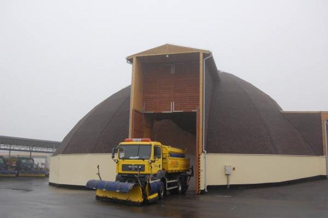 Zima blisko. Cztery tony soli czeka na A-1 Zima blisko. Cztery tony soli czeka na A-1