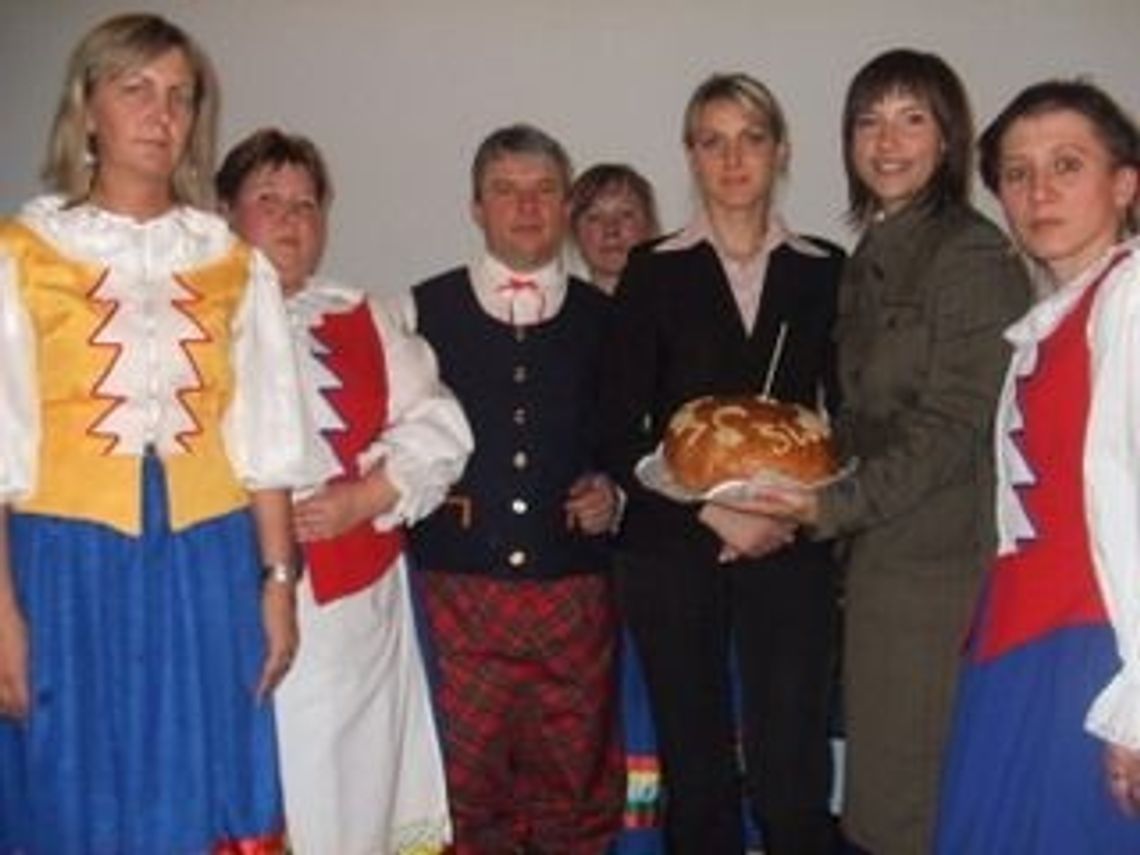 Zimą w tym westernie jest tylko kościół i areszt Zimą w tym westernie jest tylko kościół i areszt