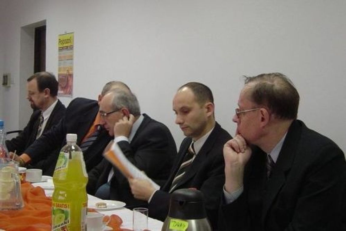 Złe i bardzo złe wiadomości Złe i bardzo złe wiadomości