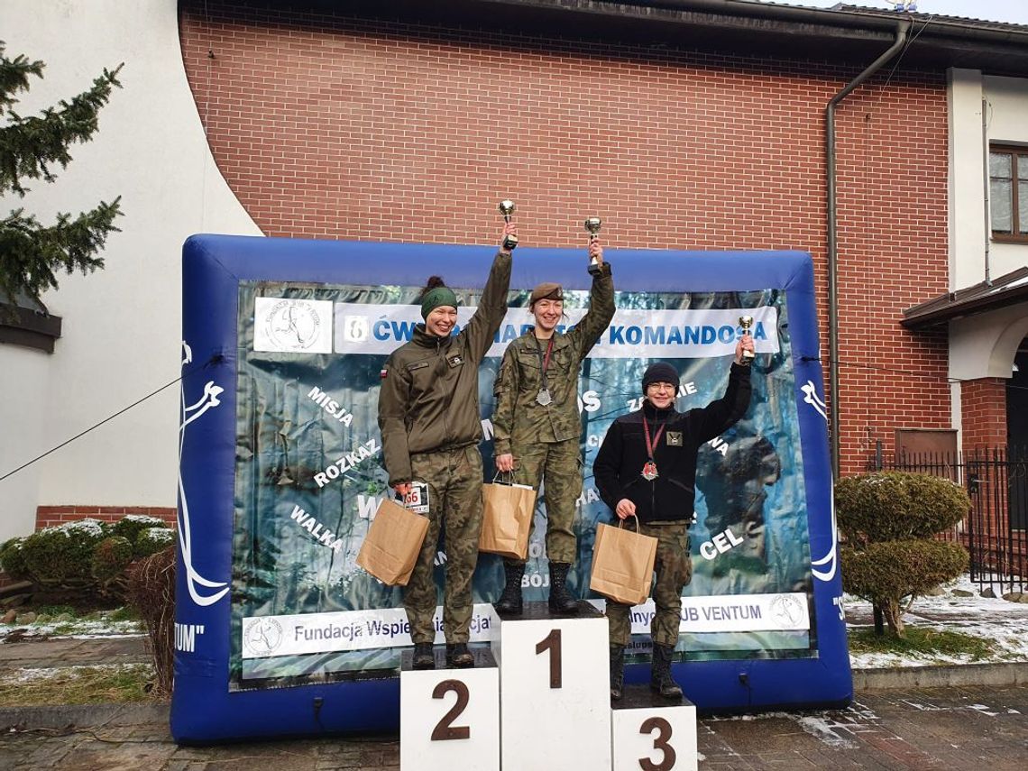  Złoto dla szer. Natalii Kowalskiej z 7 Pomorskiej Brygady Obrony Terytorialnej w Biegu Komandosa