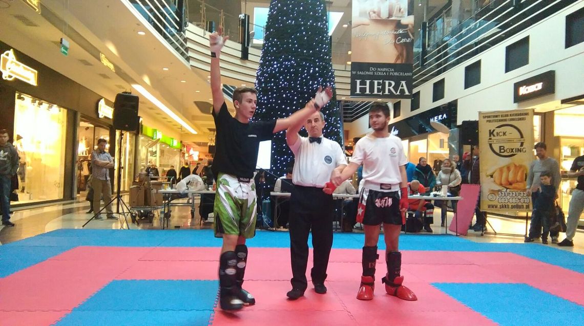 Złoty medal dla pięściarzy. Mistrzostwa Polski w kick-bobxingu Złoty medal dla pięściarzy. Mistrzostwa Polski w kick-bobxingu