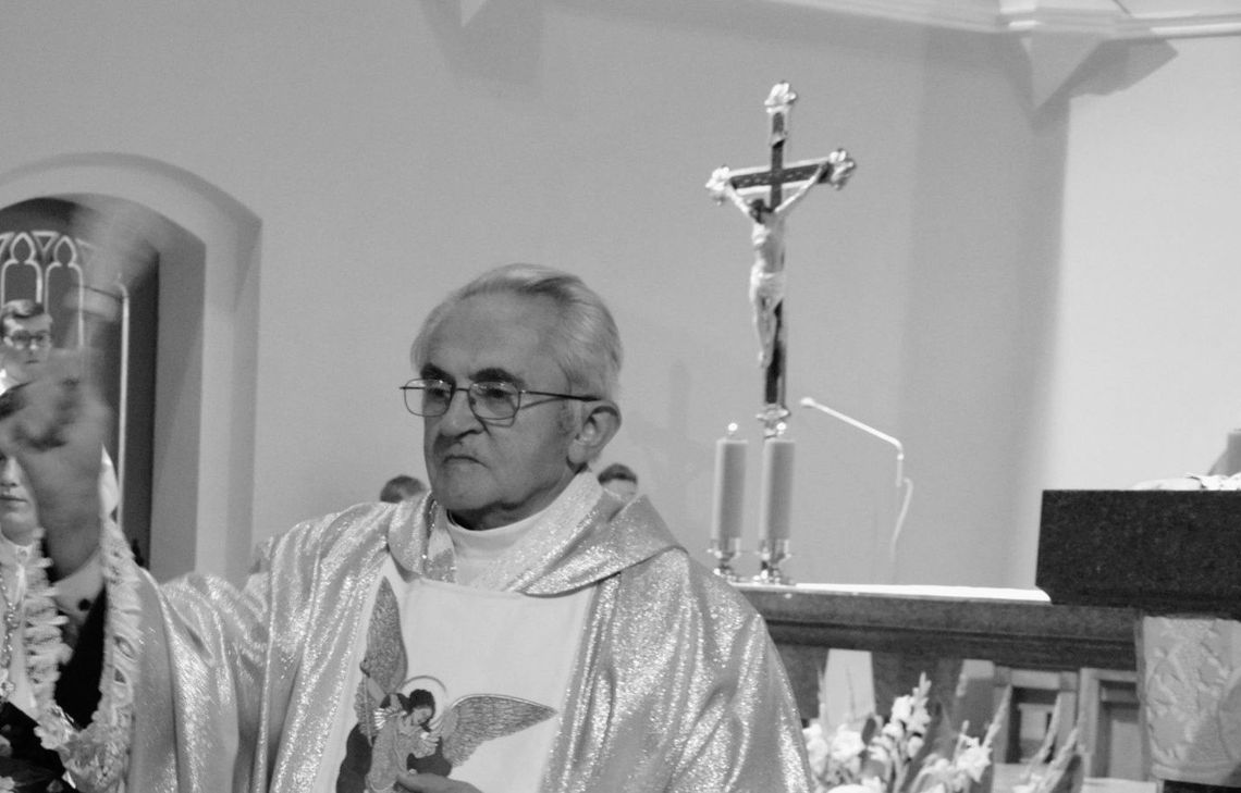Zmarł ks. kanonik Edward Kampen. Wieloletni proboszcz parafii w Kleszczewie Kościerskim