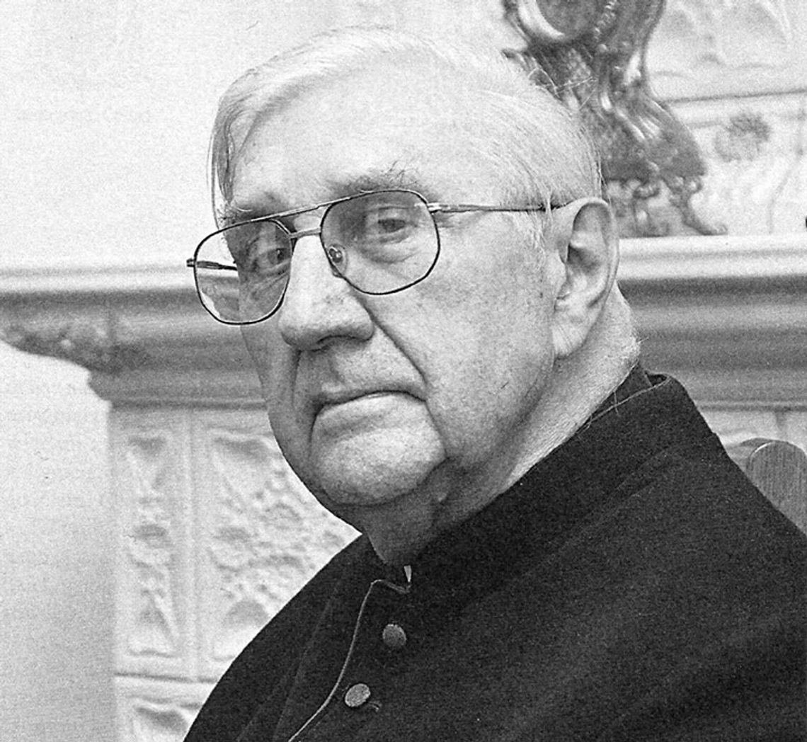 Zmarł ksiądz prałat Edward Hinz Zmarł ksiądz prałat Edward Hinz