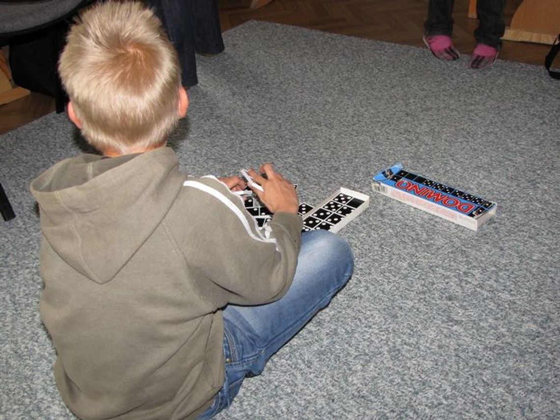 Zmiany w ognisku odłożone w czasie Zmiany w ognisku odłożone w czasie