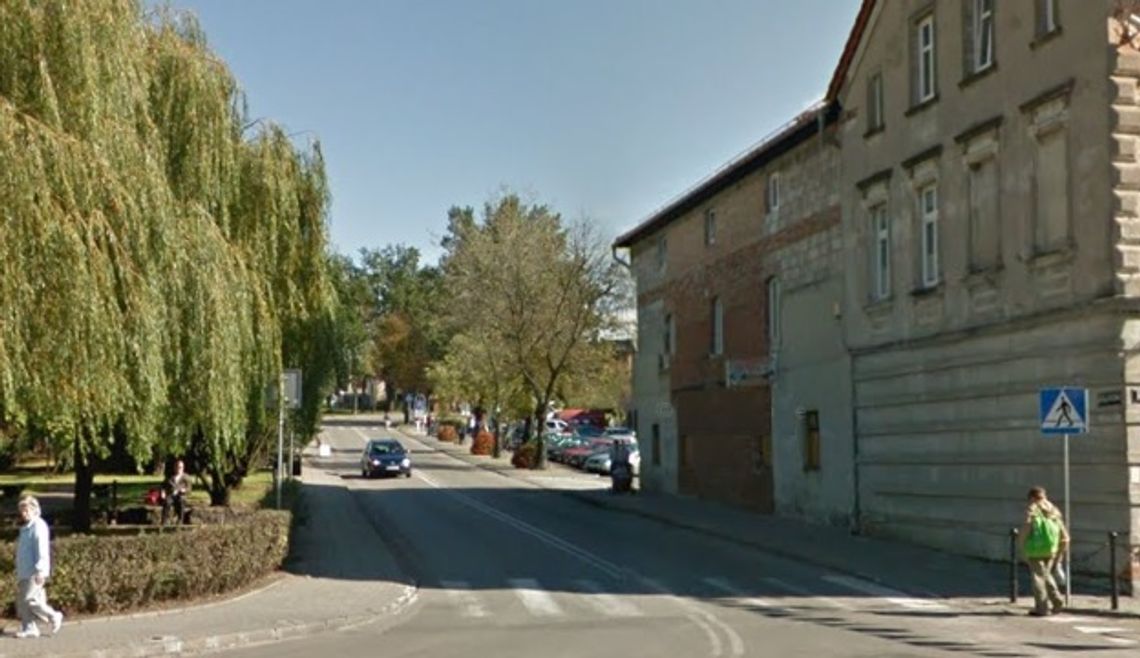 Znikające „zebry” powodem niepokoju. Na przejściach robi się bardzo niebezpiecznie Znikające „zebry” powodem niepokoju. Na przejściach robi się bardzo niebezpiecznie