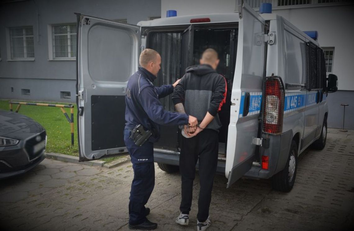 Zniszczył i okradł przystań. Za kradzieże dwie osoby będą ukarane za paserstwo...