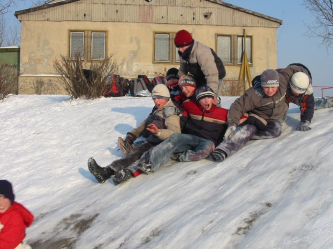 Zobacz, kiedy będziesz miał wolne! Kalendarz na rok szkolny 2010/2011 Zobacz, kiedy będziesz miał wolne! Kalendarz na rok szkolny 2010/2011