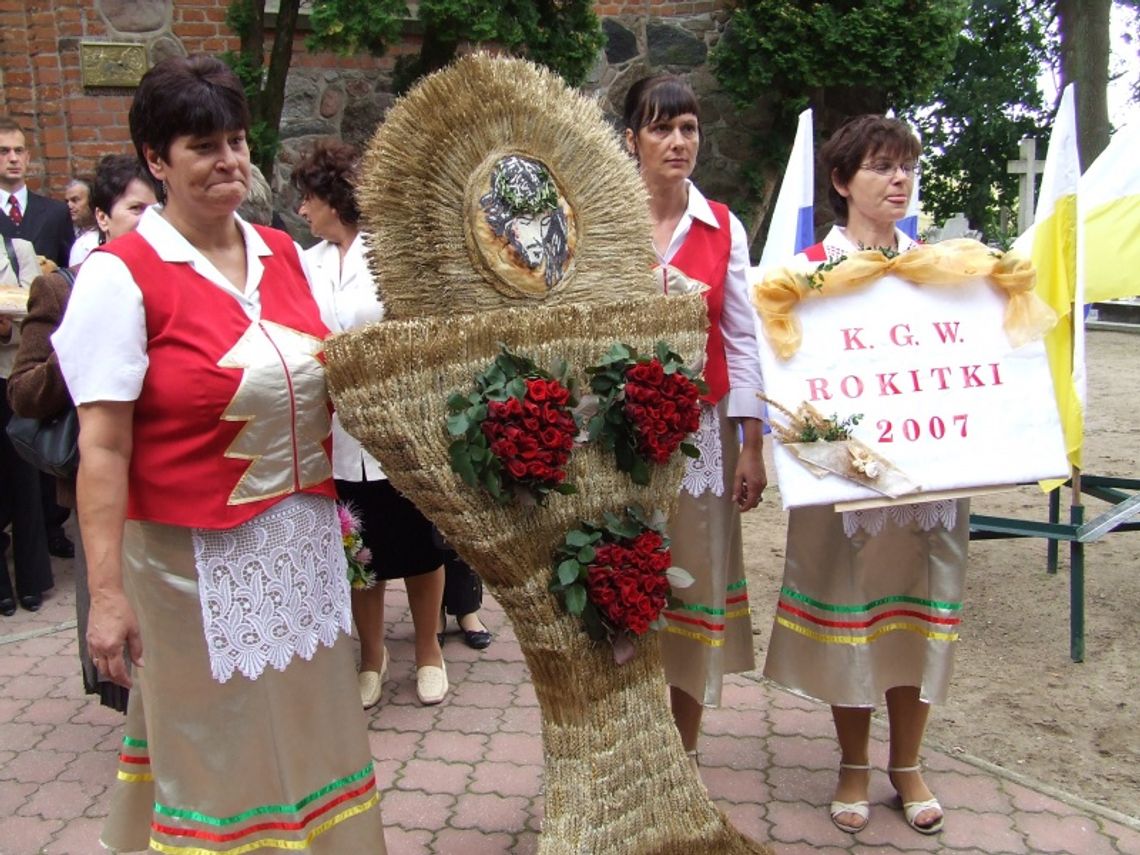 Zobczyć korony poświęcone przez Jana Pawła II 