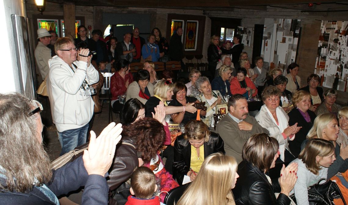 Zupa rybna z rakami, dziki śledź - palce lizać! Zupa rybna z rakami, dziki śledź - palce lizać!