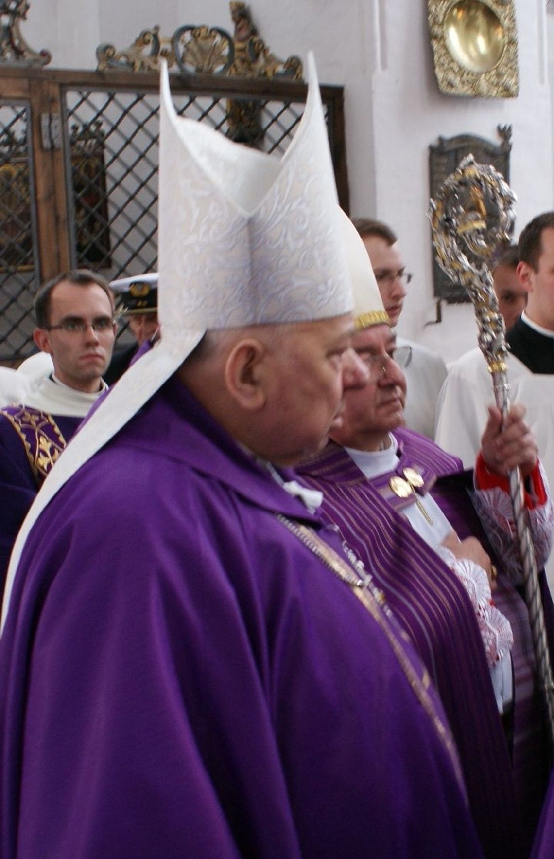 "Życie dla nas zmienia się ostatecznie i dogłębnie - kiedy umieramy" "Życie dla nas zmienia się ostatecznie i dogłębnie - kiedy umieramy"