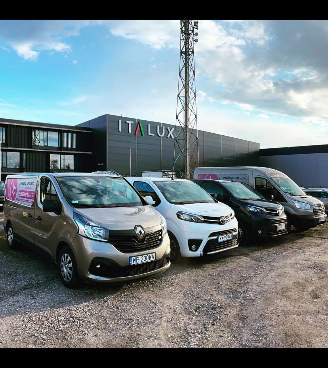 Odlotowy Parking Lotnisko Chopina | Warszawa Okęcie | Szyszkowa 45