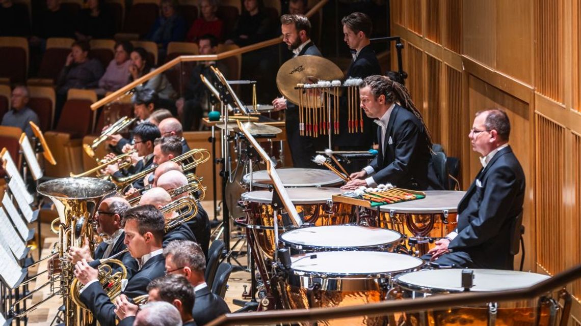 Polska Filharmonia Bałtycka im. Fryderyka Chopina w Gdańsku zaprasza na koncerty symfoniczne i wydarzenia we wrześniu 2025 Polska Filharmonia Bałtycka im. Fryderyka Chopina w Gdańsku zaprasza na koncerty symfoniczne i wydarzenia we wrześniu 2025