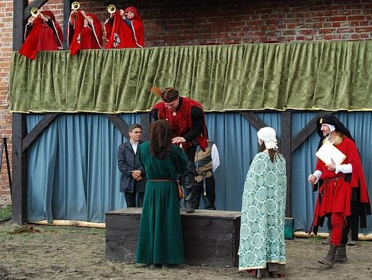 Turniej Rycerski na zamku w Gniewie Turniej Rycerski na zamku w Gniewie