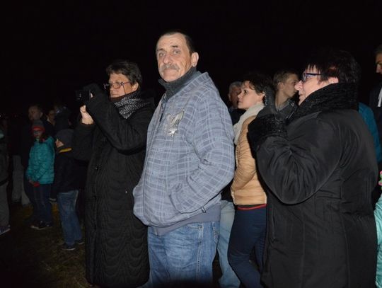 Niezwykłe widowisko w Skarszewach! Mury obronne otulone światłem i dźwiękiem