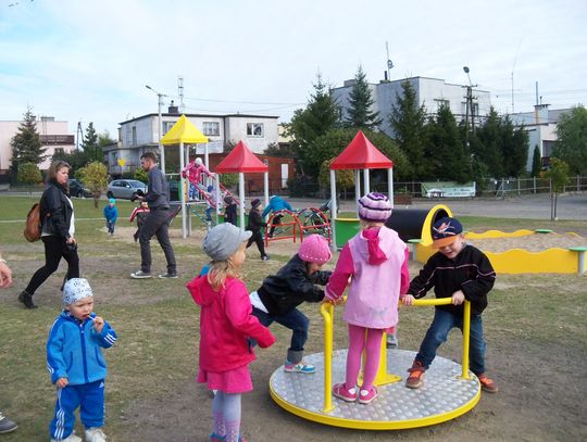 Dzieci otworzyły plac... 