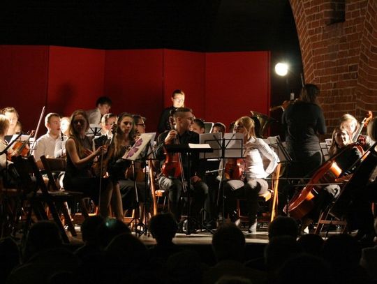 Zamkowe Kameralia 04.2013