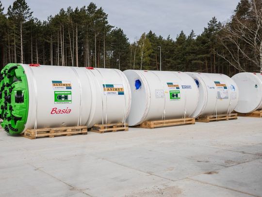 Maszyna (BASIA) za miliony już na Pomorzu! Przewierci się pod Zatoką Gdańską